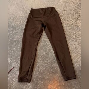 Alo Yoga Cropped Brown Legging